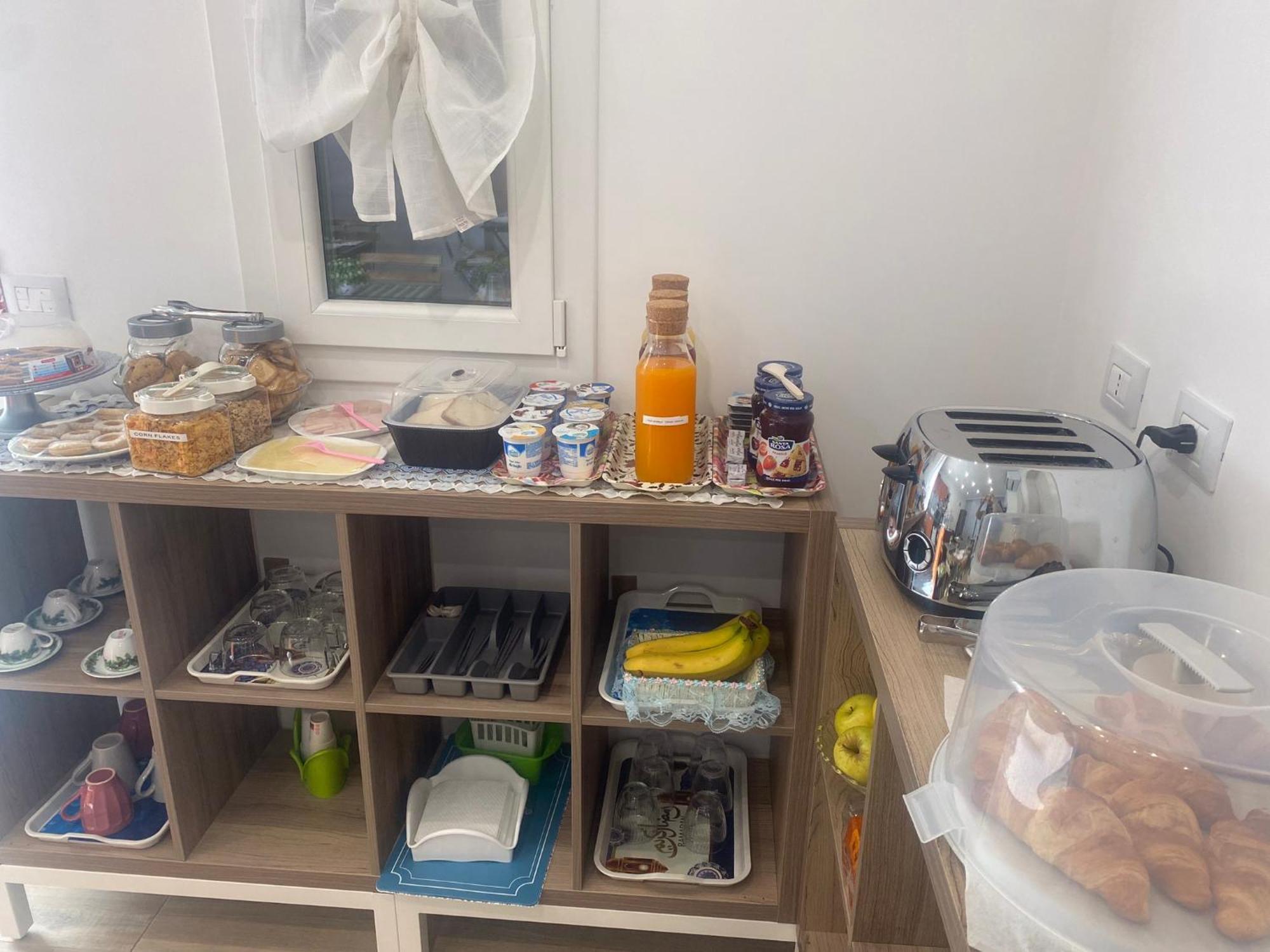 Maryam23 Bed & Breakfast Сиракуза Екстериор снимка
